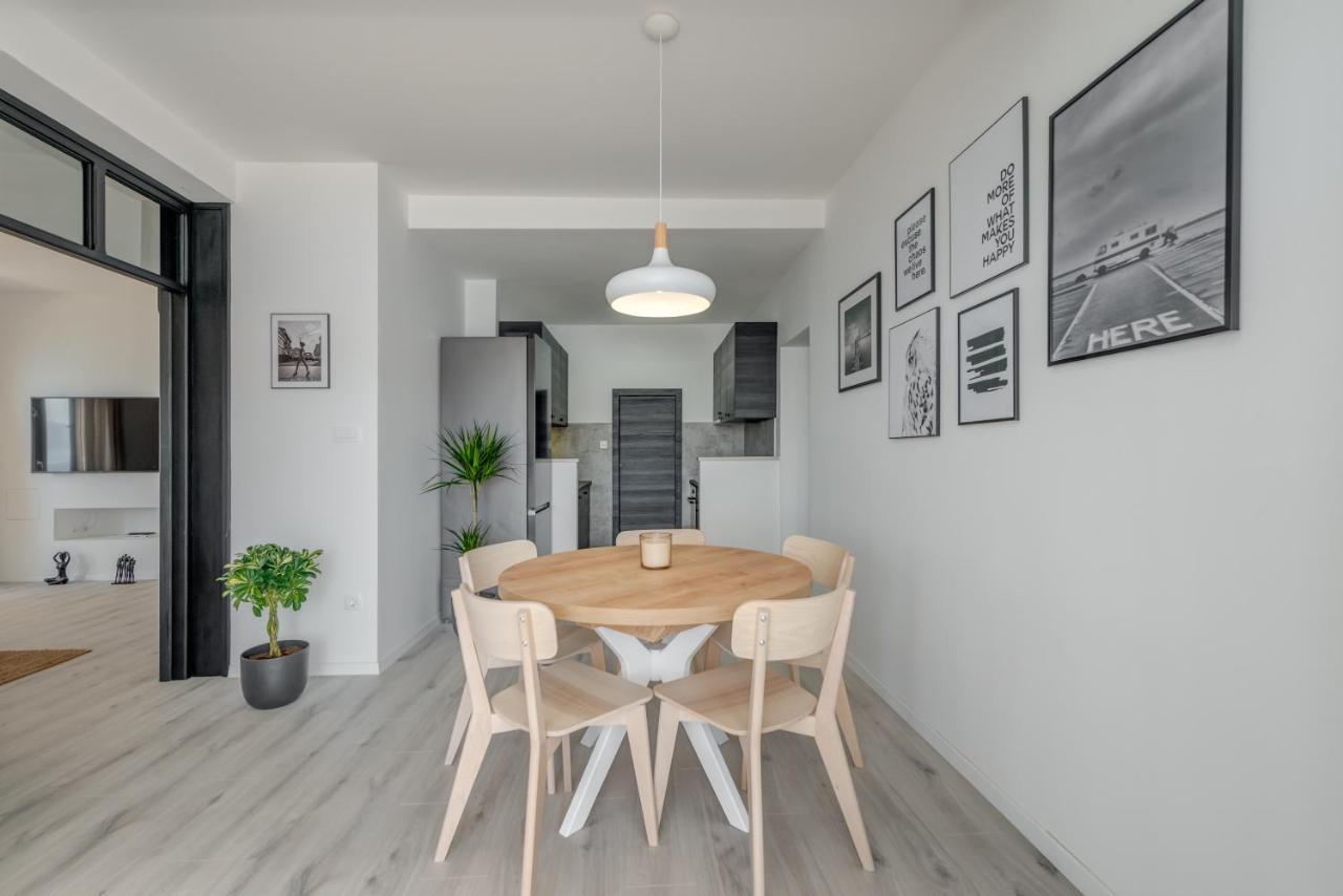 Beachfront Apartments Split Exterior foto